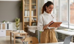 Trending Summer Work Outfit Ideas For Women