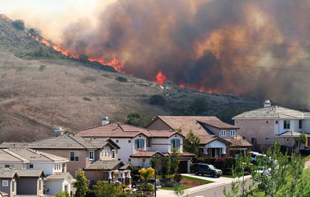 6 Tips To Stay Safe During Natural Disasters