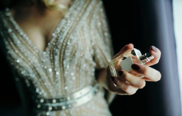 What Is The Link Between Fashion & Fragrance?