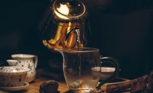 5 Pros and Cons of Tea Kettle